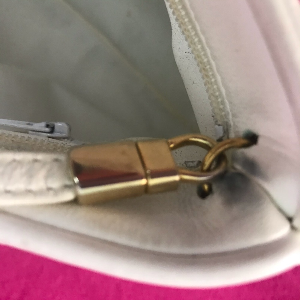 VTG Anne Klein for Calderon White Leather Purse - Picture 6 of 16